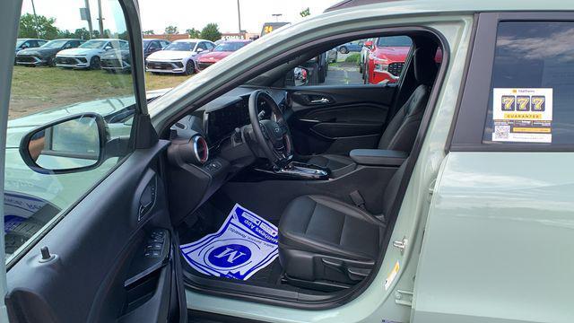2024 Chevrolet Trax RS