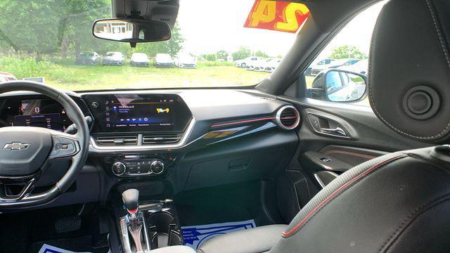 2024 Chevrolet Trax RS