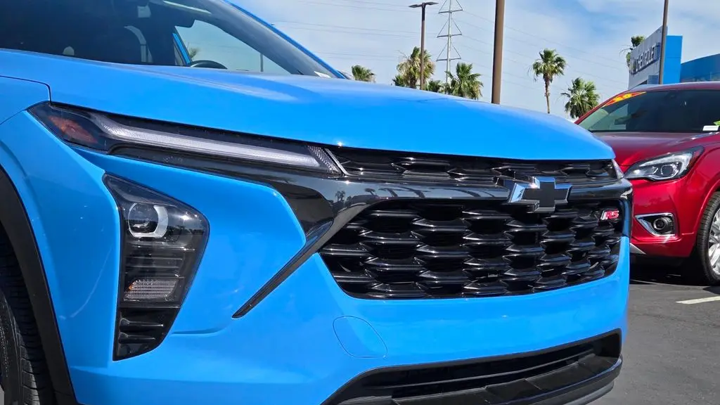 2024 Chevrolet Trax RS