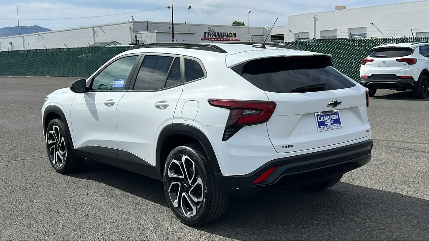 2024 Chevrolet Trax RS