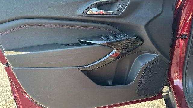 2024 Chevrolet Trax RS