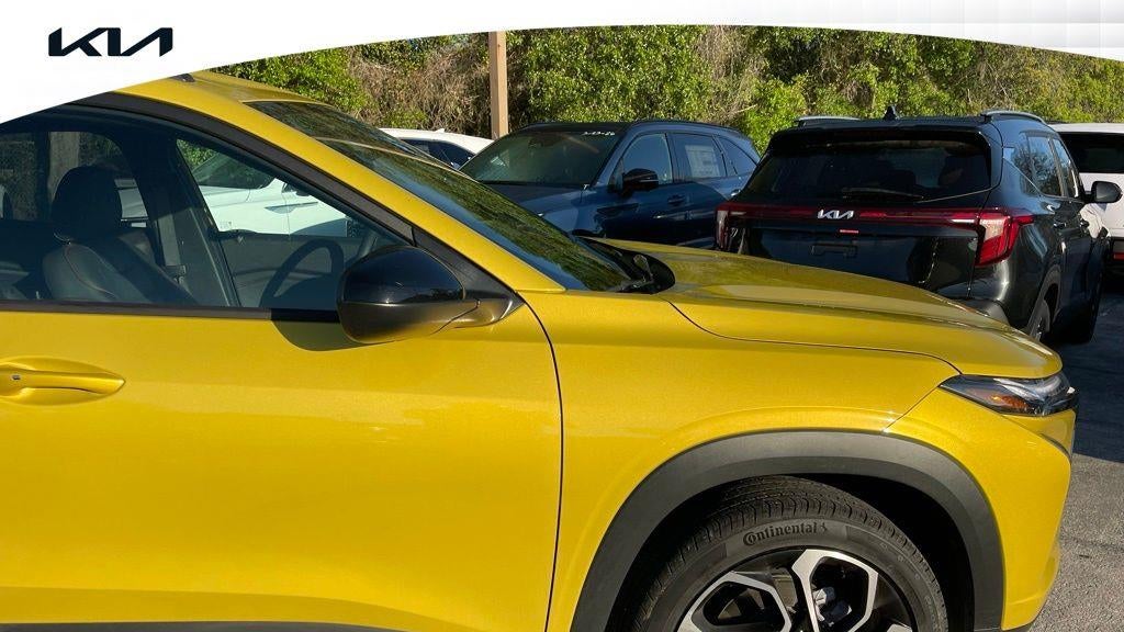 2025 Chevrolet Trax RS