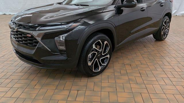 2025 Chevrolet Trax RS