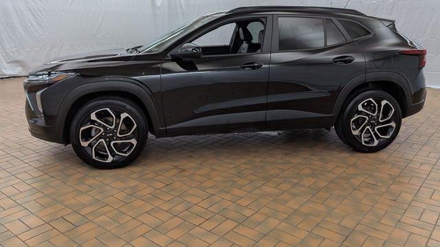 2025 Chevrolet Trax RS