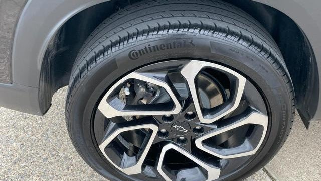2025 Chevrolet Trax RS