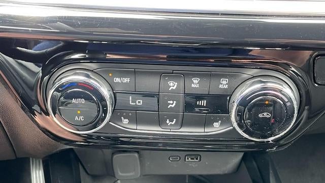 2025 Chevrolet Trax RS