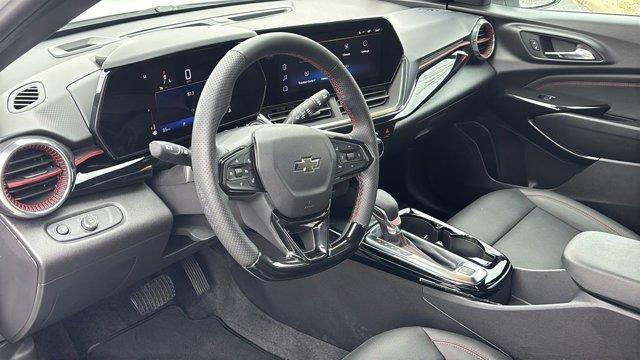 2025 Chevrolet Trax RS