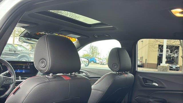2025 Chevrolet Trax RS