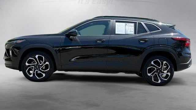 2025 Chevrolet Trax RS
