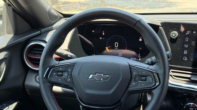 2025 Chevrolet Trax RS