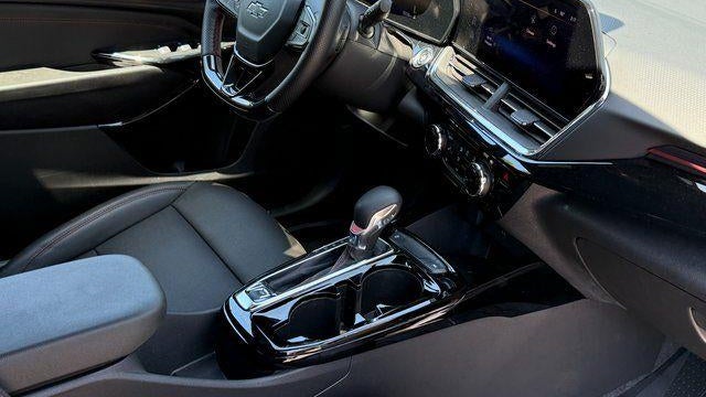 2025 Chevrolet Trax RS