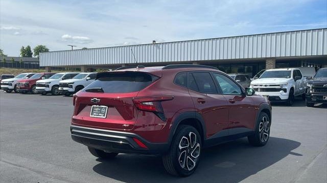2025 Chevrolet Trax RS