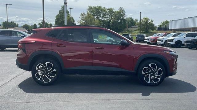 2025 Chevrolet Trax RS