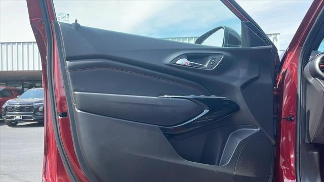 2025 Chevrolet Trax RS