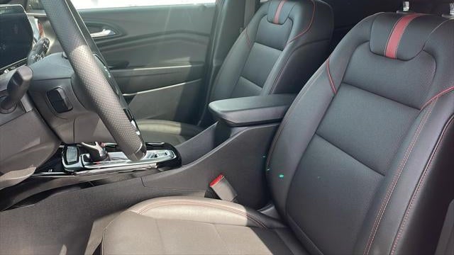 2025 Chevrolet Trax RS