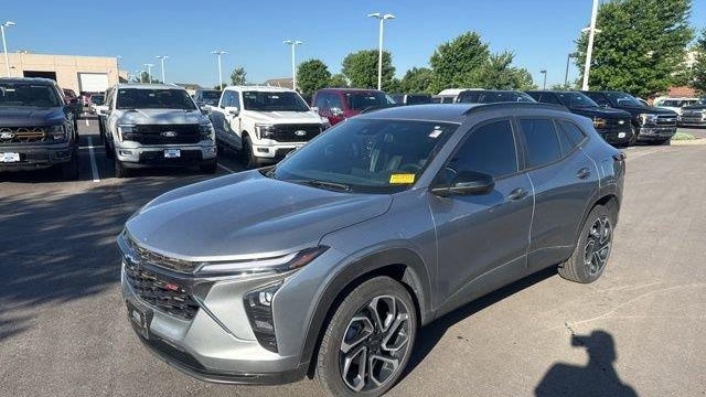 2025 Chevrolet Trax RS