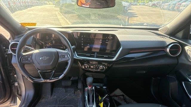 2025 Chevrolet Trax RS