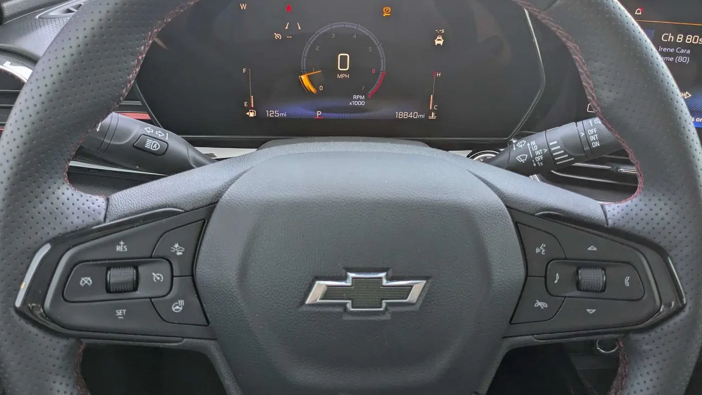2025 Chevrolet Trax RS