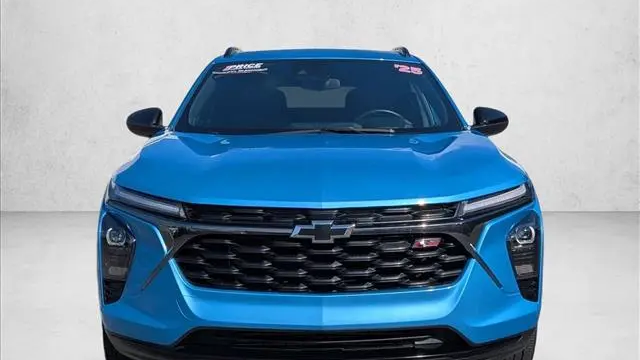 2025 Chevrolet Trax RS
