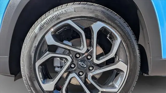 2025 Chevrolet Trax RS
