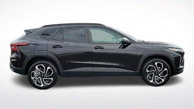 2025 Chevrolet Trax RS