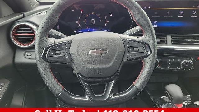2025 Chevrolet Trax RS