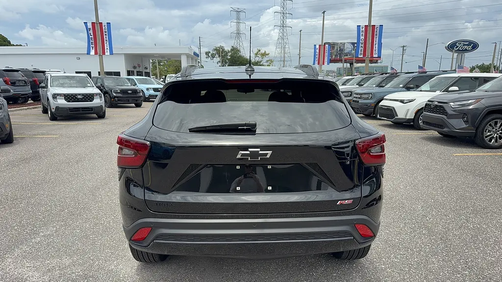 2025 Chevrolet Trax RS