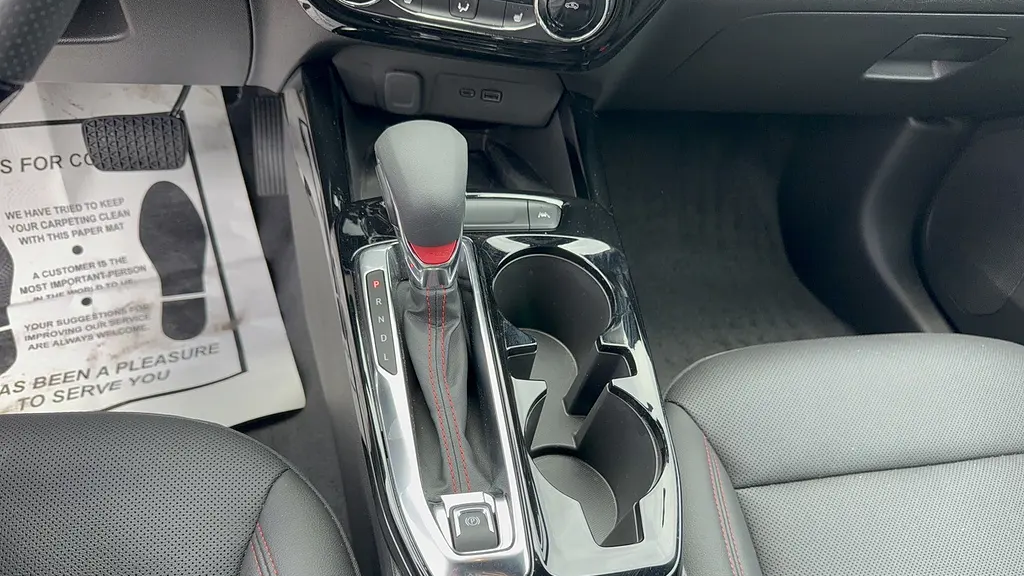 2025 Chevrolet Trax RS