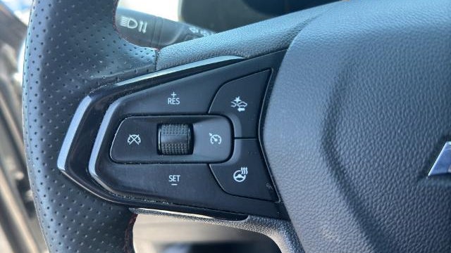 2025 Chevrolet Trax RS