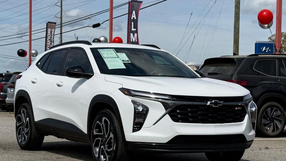 2025 Chevrolet Trax RS