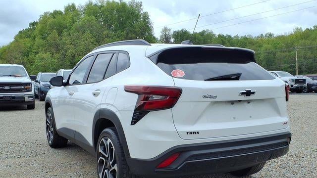 2025 Chevrolet Trax RS