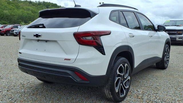 2025 Chevrolet Trax RS