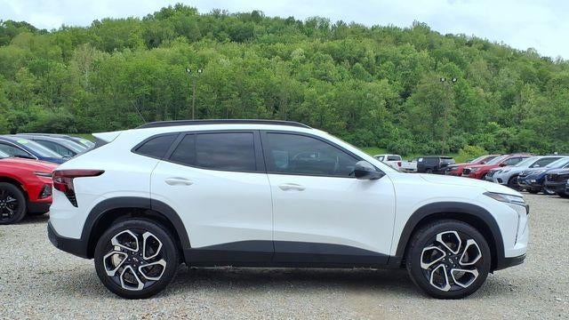 2025 Chevrolet Trax RS