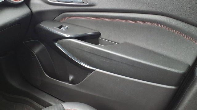 2025 Chevrolet Trax RS