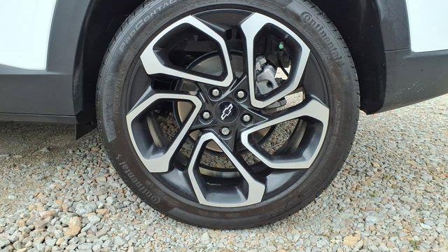 2025 Chevrolet Trax RS