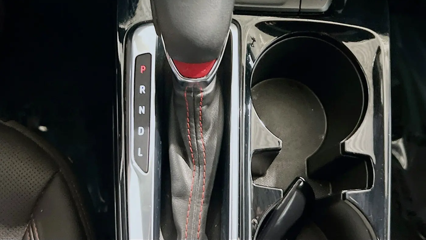 2025 Chevrolet Trax RS