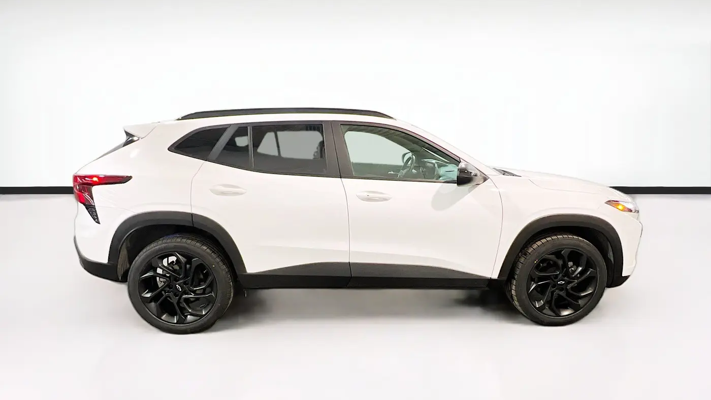 2025 Chevrolet Trax RS