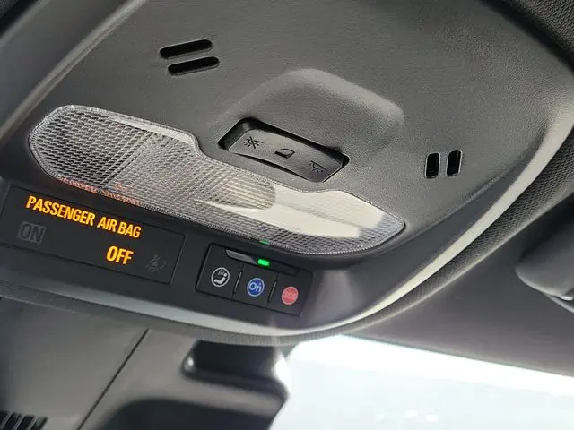 2025 Chevrolet Trax - $21,990