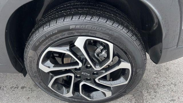 2025 Chevrolet Trax RS