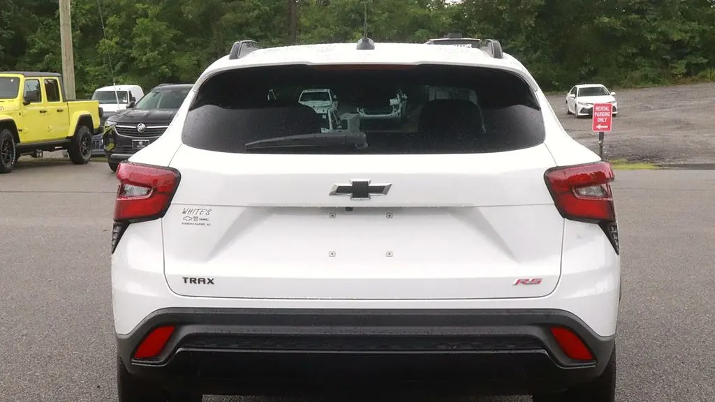 2025 Chevrolet Trax RS