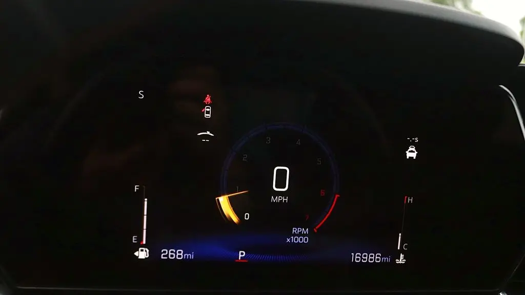 2025 Chevrolet Trax RS