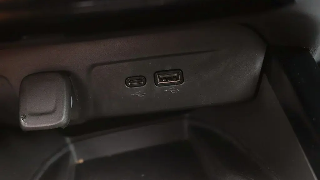 2025 Chevrolet Trax RS