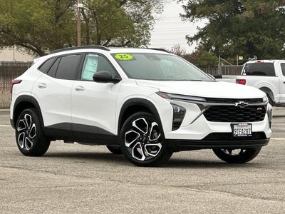 2025 Chevrolet Trax RS 4DR Crossover W/2RS