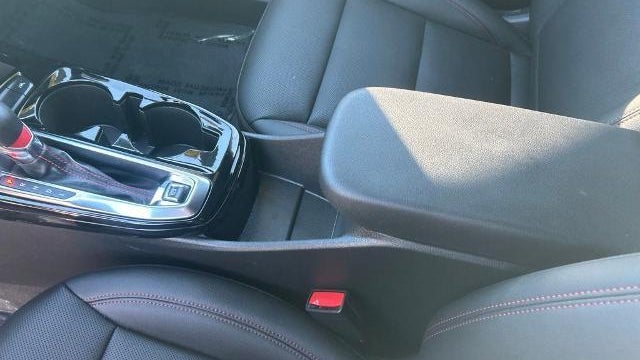 2025 Chevrolet Trax RS