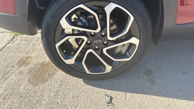 2025 Chevrolet Trax RS