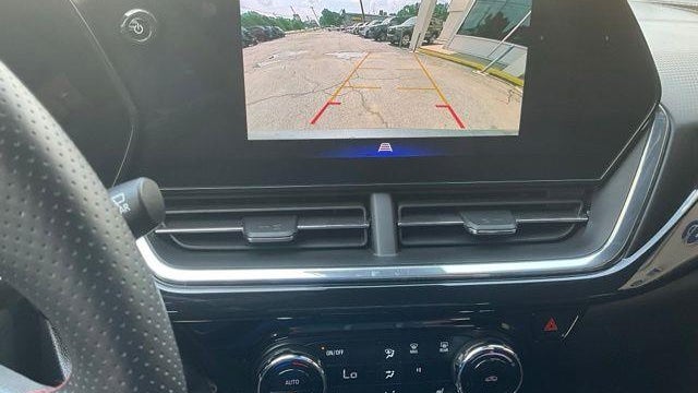 2025 Chevrolet Trax RS