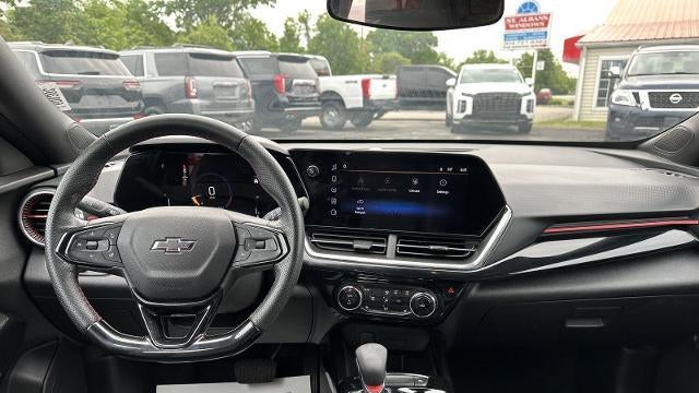 2025 Chevrolet Trax RS