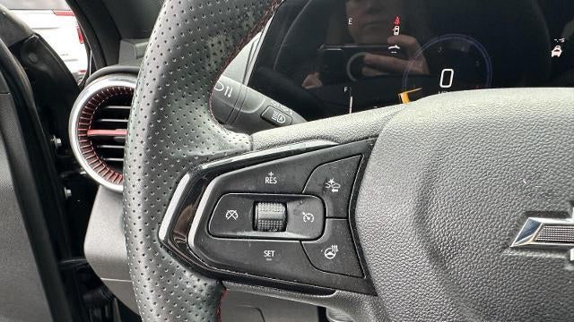 2025 Chevrolet Trax RS