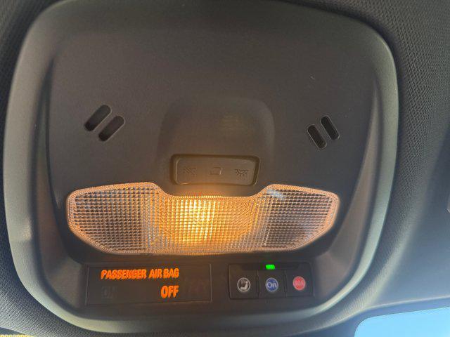 2025 Chevrolet Trax - $22,590