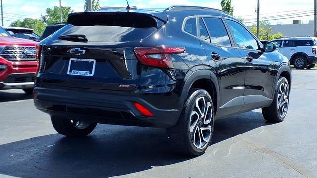 2025 Chevrolet Trax RS